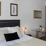 Hermoso Estudio en Mejor Ubicación Frente al Mall Servicio HOM