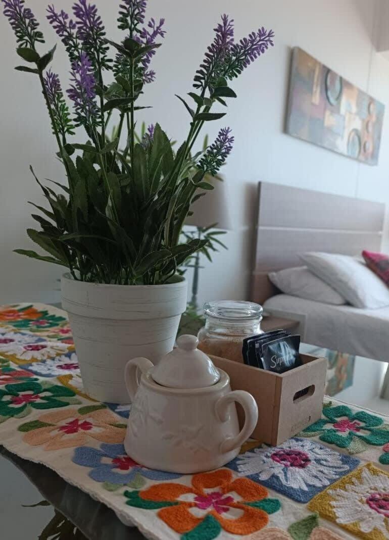 Apartamento Hermoso Estudio En Mejor Ubicación Frente Al Mall Servicio Hom *